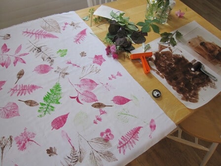 leaf printing on fabric leaf printing on fabric