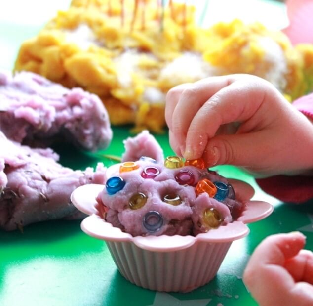 Pretend Play Ideas with Playdough