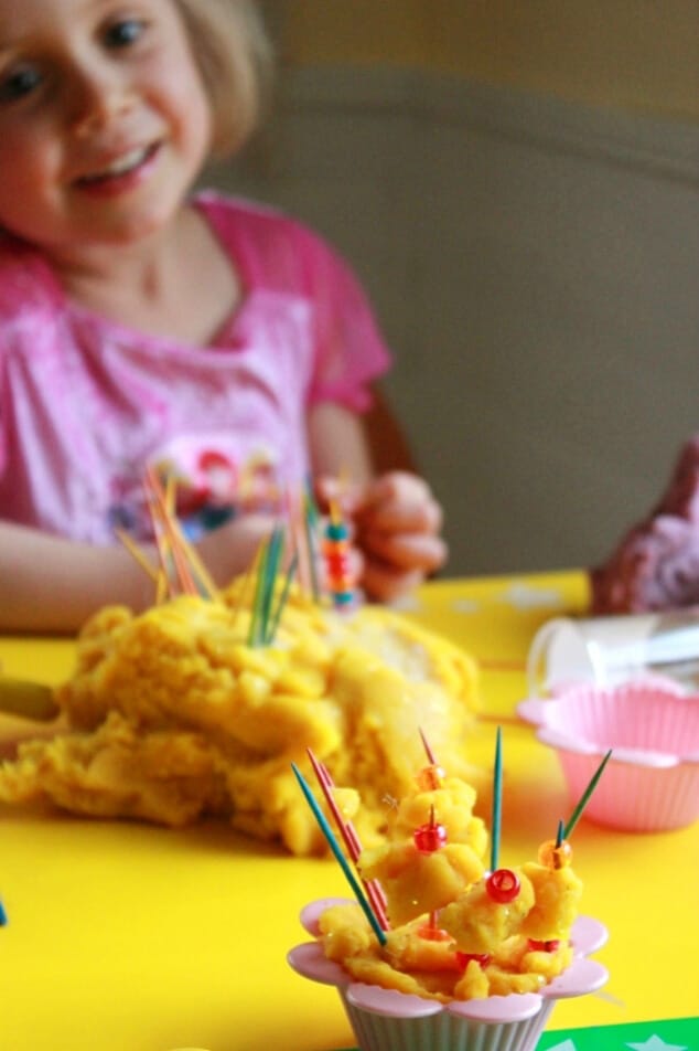 Pretend Play Ideas with Playdough - decorating playdough cupcakes