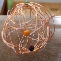 Wire orb