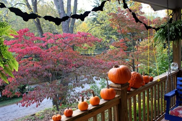 This Diy Bat Garland Is The Perfect Halloween Decoration