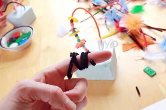 Curling pipe cleaner around finger for 3D wire sculptures