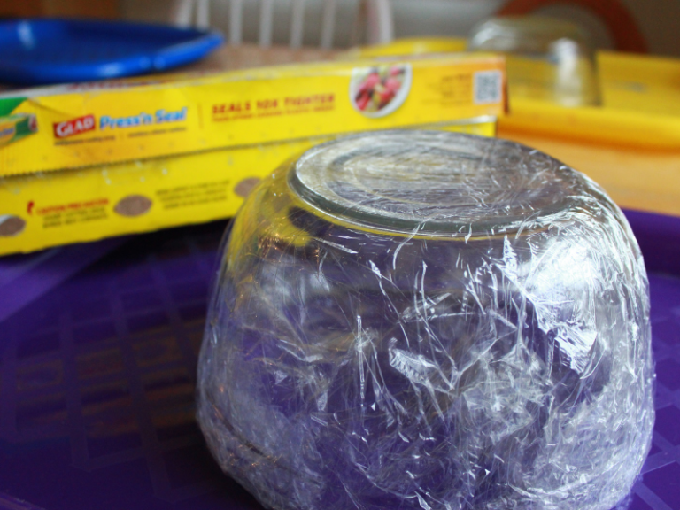 covering bowl with plastic wrap