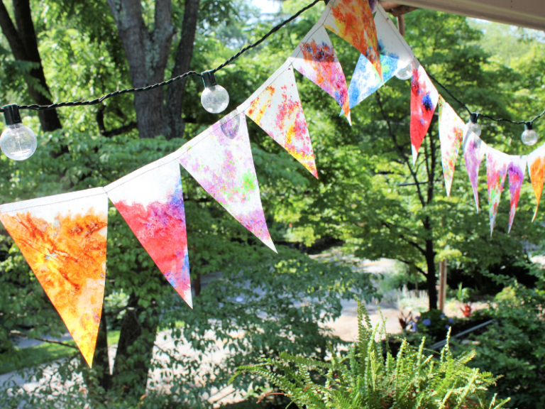 How to Make a Bunting with Melted Crayons