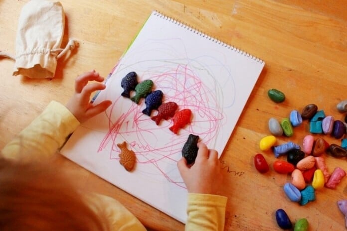 Shaped Crayons Creative Drawing for Kids 05