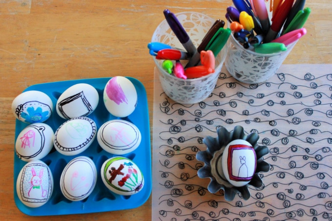 decorating easter eggs with sharpies