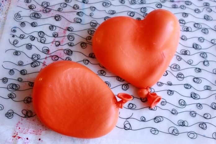 Plaster Balloon Heart Sculptures 01