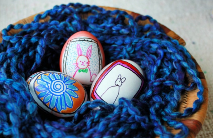 Frame art eggs in basket