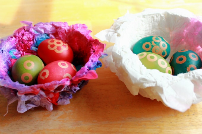 Reinforcement sticker resist eggs in tissue paper nests