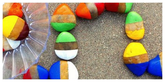 DIY Outdoor Games with Rocks - Colorblock Dominoes