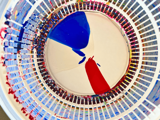 patriotic spin art