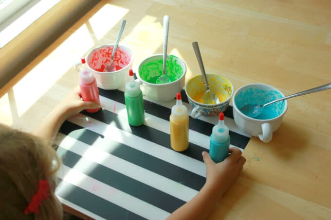 Microwave Puffy Paint in Squeeze Bottles