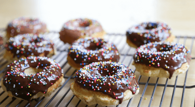 How to Make Homemade Doughnuts