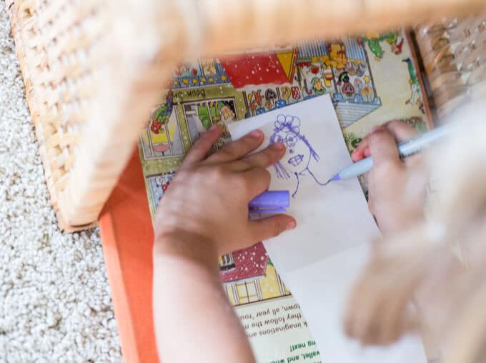 How to Play The Exquisite Corpse Drawing Game