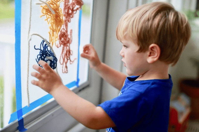 easy Yarn suncatchers