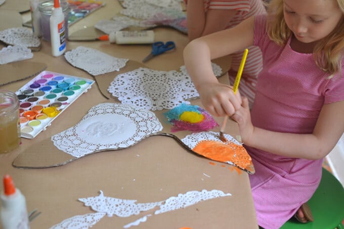 How to Make Fairy Wings - painting the paper doilies