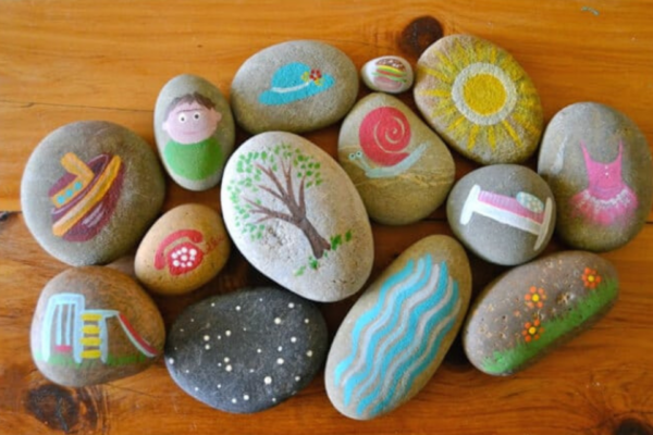 9 Ways to Decorate Rocks for Handmade Gifts