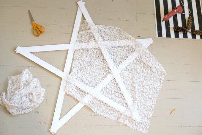 How to Make a Lace Covered Wooden Star