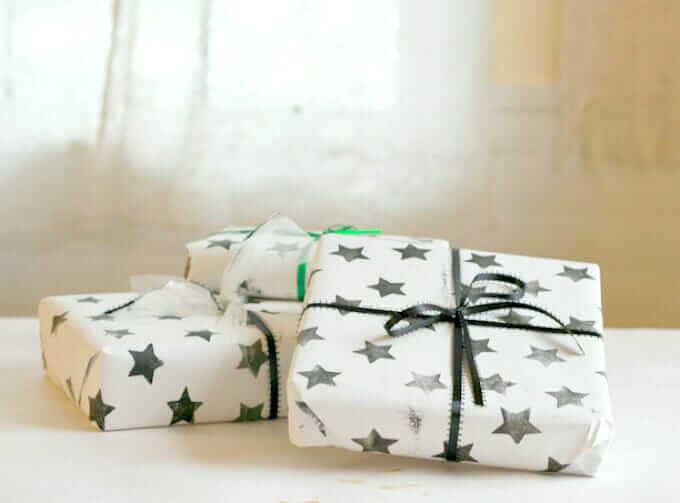 Holiday Arts and Crafts - Print Your Own Gift Wrap