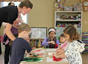 Toddler Art Class for 2- to 3-Year-Olds and Their Parents