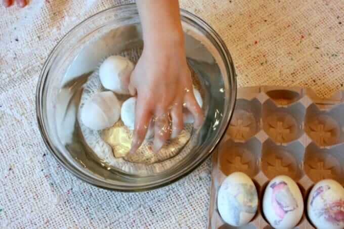 Image Transfers for Easter Eggs - Soaking Eggs