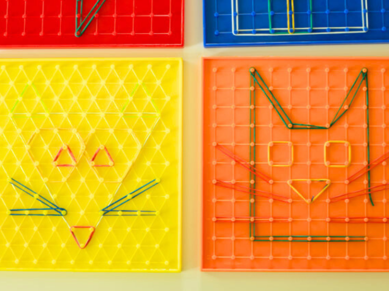 geoboards with animals