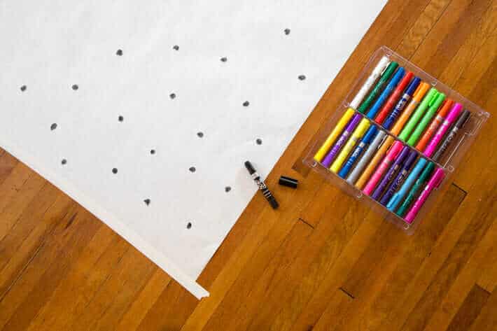 Prepare a Connect the Dots Art Prompt for Kids