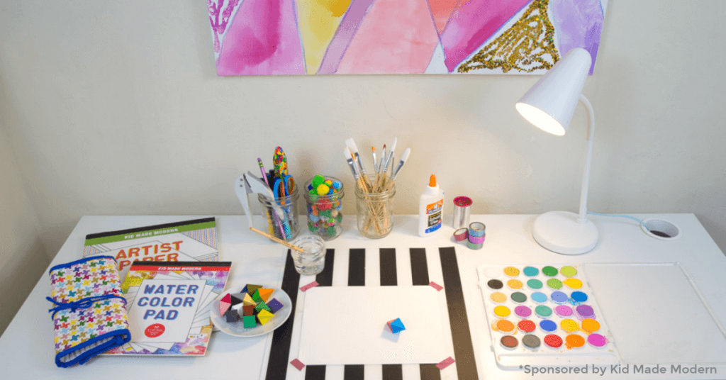 kid art table