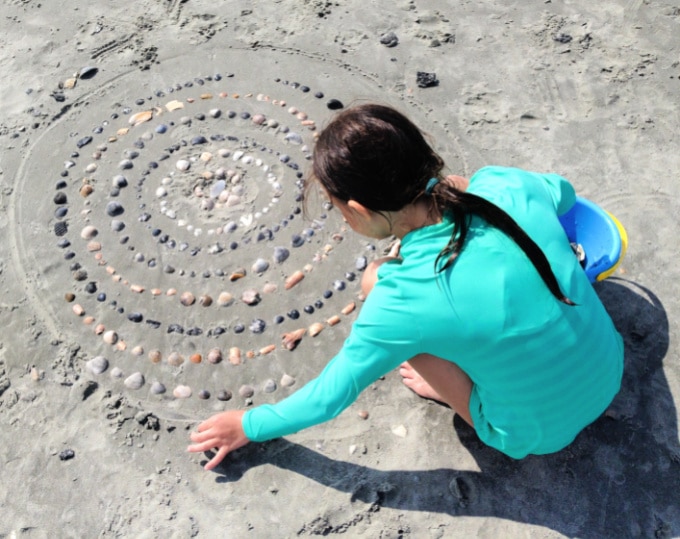 making a seashell mandala for summer art activities
