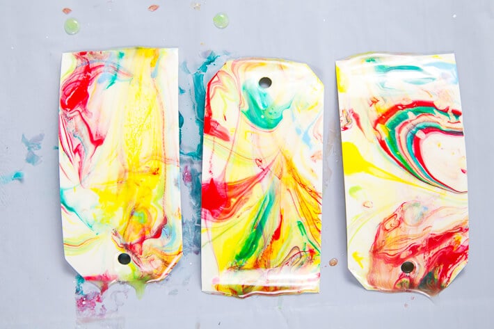 Paper Marbling with Acrylic Paint - let dry