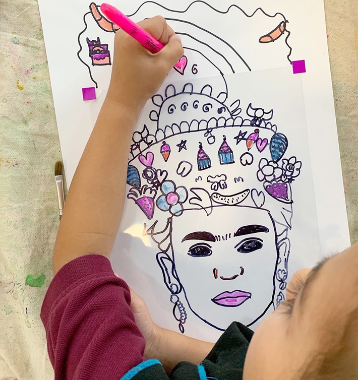 Drawing Frida headpieces for kids