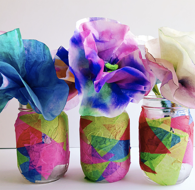 Painted coffee filter flowers with decoupaged vase Riverside Art Studio – Activity Craft Holidays, Kids, Tips
