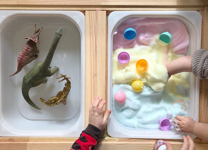 Chickpea-foam-dinosaurs-–-sensory-play-ideas-for-kids
