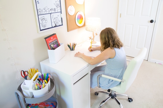 https://artfulparent.com/wp-content/uploads/2020/08/Girl-sitting-at-learning-station-for-virtual-learning-at-home.jpg