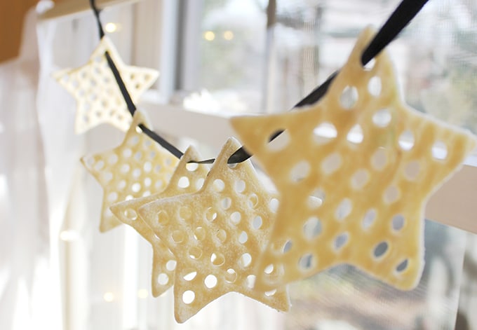 Lacy Hole Punched Star Garland