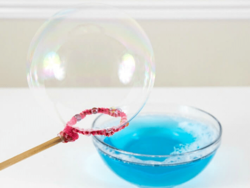 How to Make Homemade Bubbles