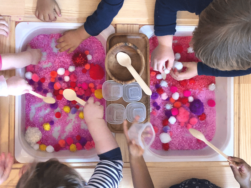 7 Sensory Play Ideas for Toddlers Feature image 1