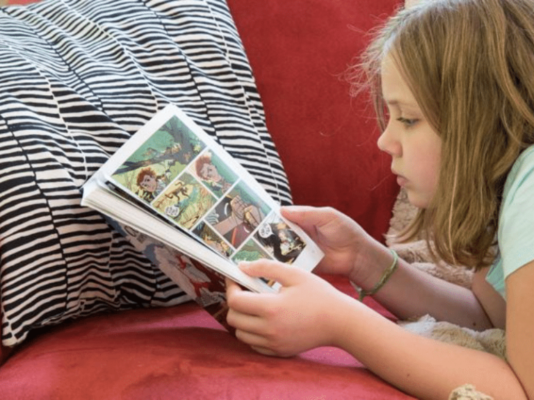 The Best Graphic Novels for Kids (A List by a 10yo Graphic Novel Fan)
