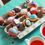 Easter egg ideas for kids egg as a mini canvas featured image — Activity Craft Holidays, Kids, Tips