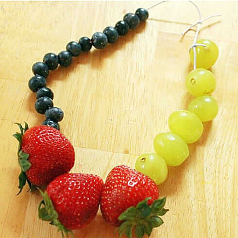 Edible Jewelry- Fruit Necklaces Make A Fun Kids Snack!