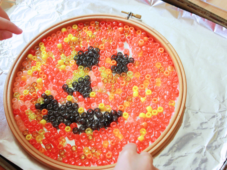 beaded halloween suncatcher