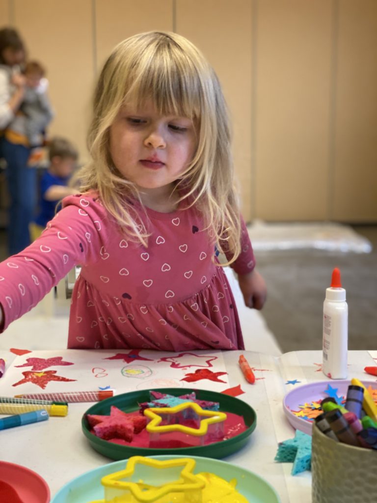 How to Do Christmas Printmaking for Kids