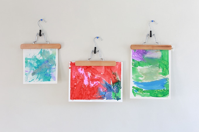 Kids Art Display: Simple, Inexpensive, & No Damage!