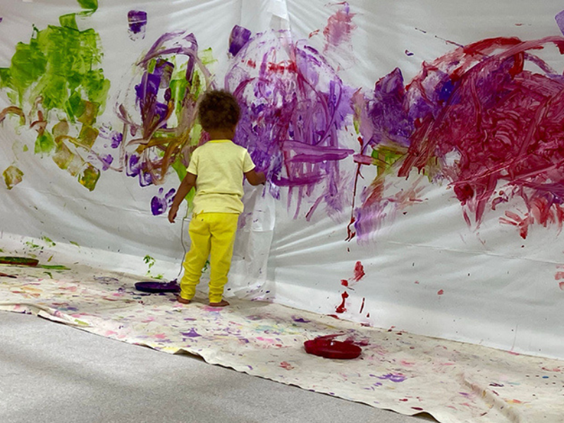 toddler painting play