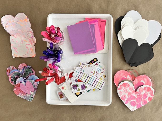 Valentine card station — Activity Craft Holidays, Kids, Tips