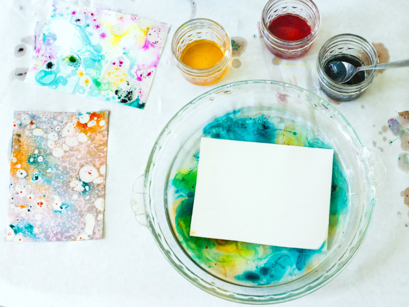 paper marbling with oil