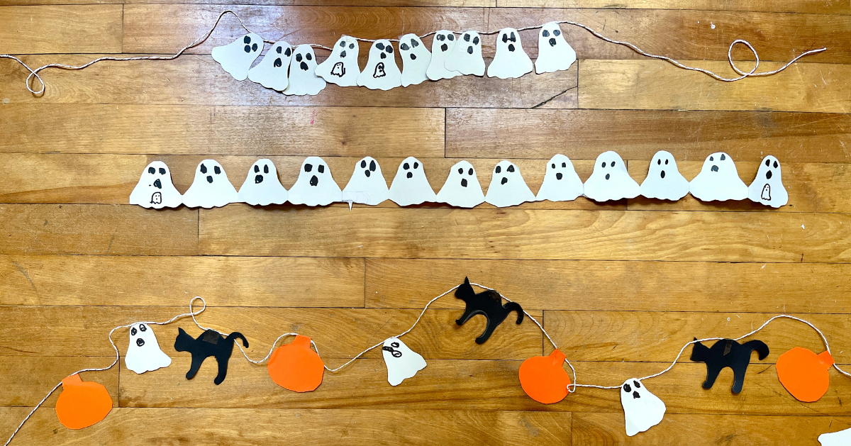 How to Make a Halloween Garland