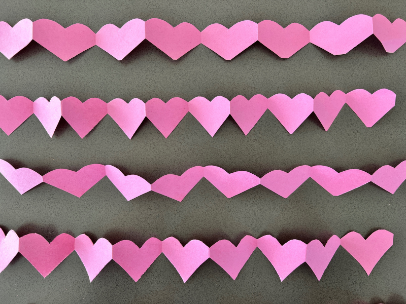 heart paper chains