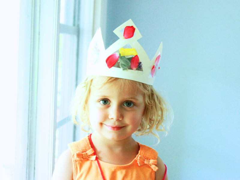 child with crown