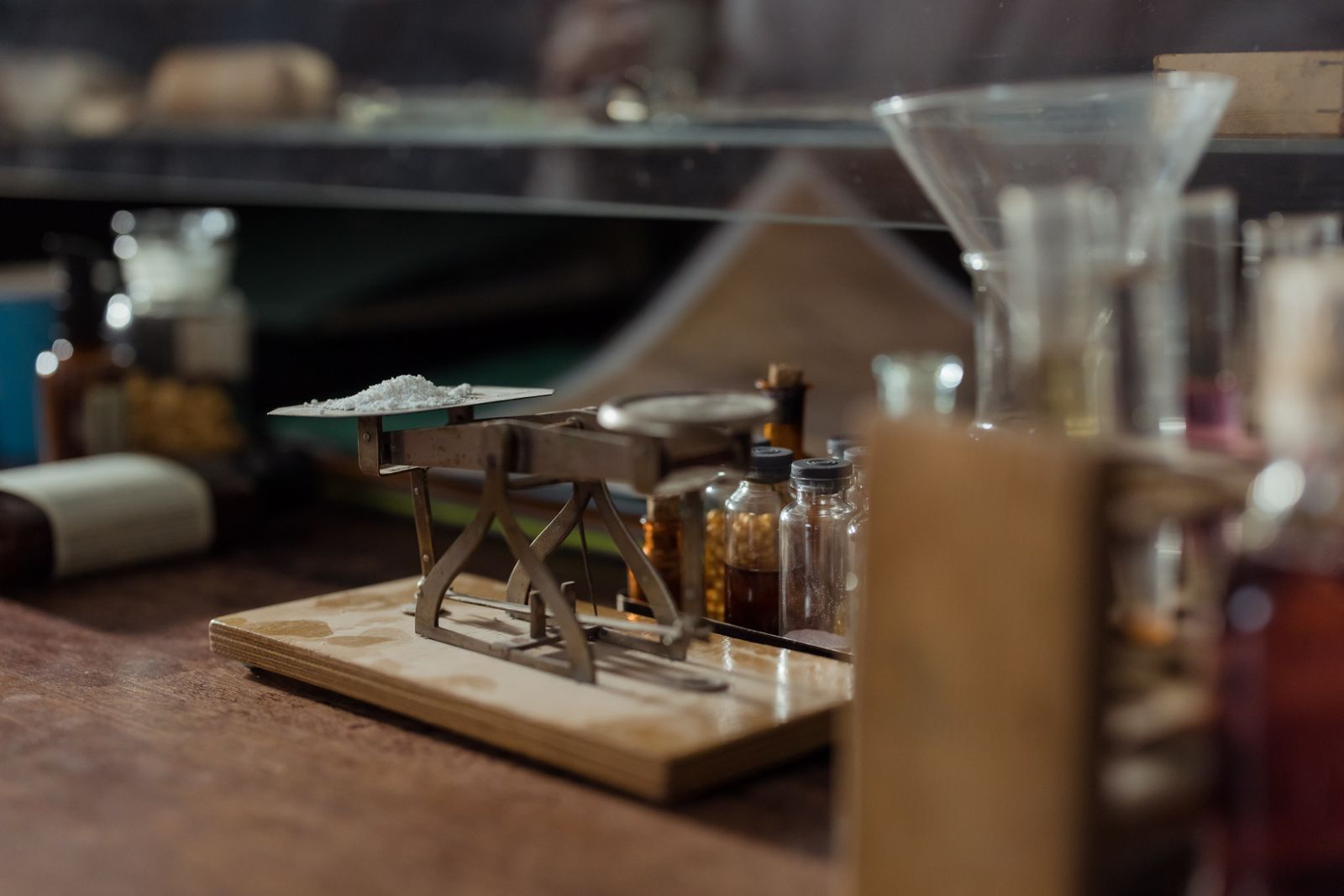 Michael Faraday portrait laboratory